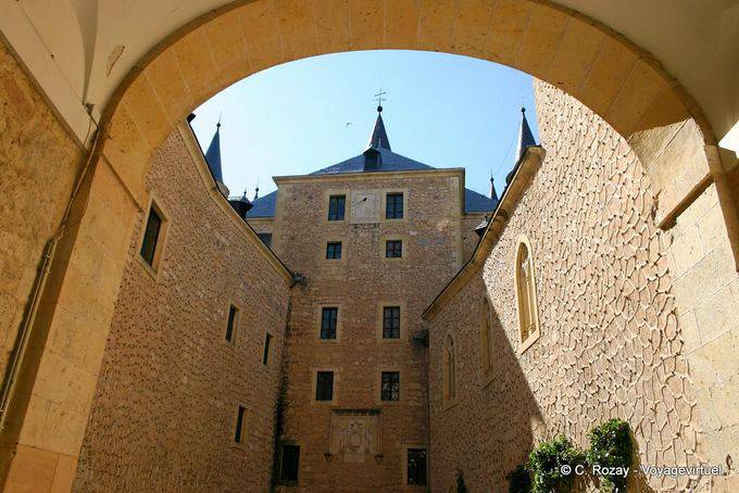 Pátio do Alcázar de Segóvia - Espanha