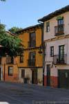Casa velha no enredo León, Espanha.