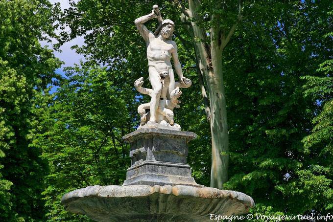 Fuente de Hércules e Hidra, Aranjuez, Jardin del Parterre - Espanha