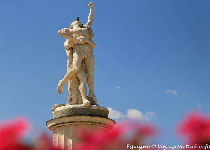 Estátua de Fuente de Hércules y Anteo, Jardin del Parterre, Aranjuez - Espanha