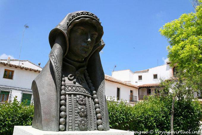 Chinchon, escultura Torso - Espanha