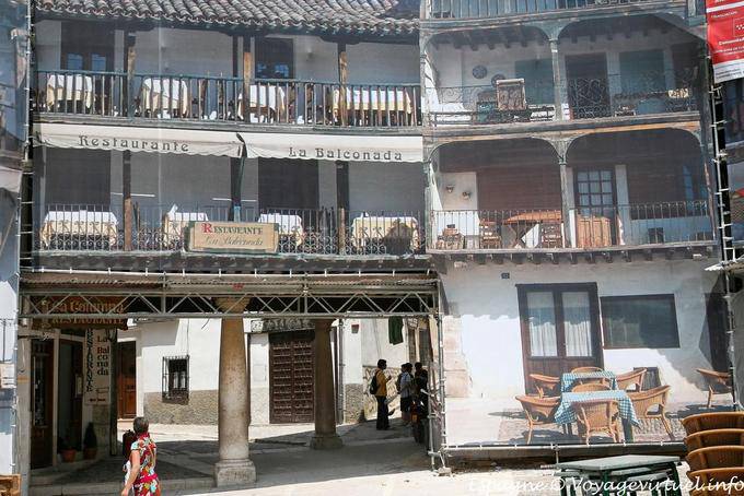 Chinchon, Passage Plaza Mayor - Espanha