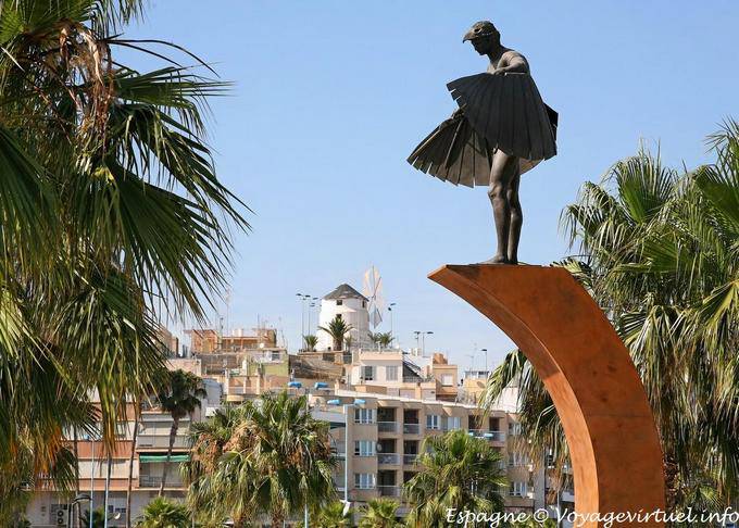 Costa Cálida, Aguilas, o moinho e Icarus - Espanha