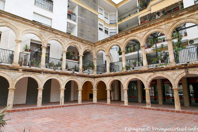 Lorca ruínas no meio de nove - Espanha