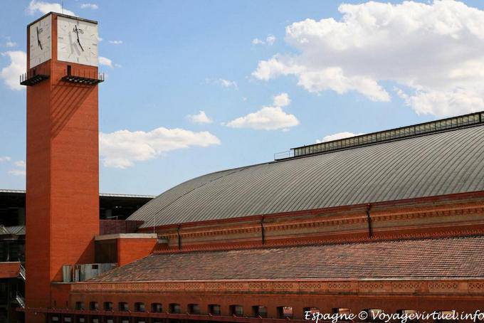 Estação de Atocha Madrid relógio - Espanha