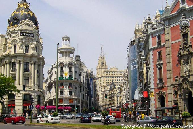 Madrid, Calle Alcalá, Gran Via, auto freio - Espanha