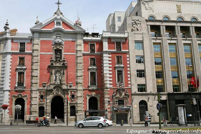 Madrid Calle de Alcalá, Igreja Red - Espanha