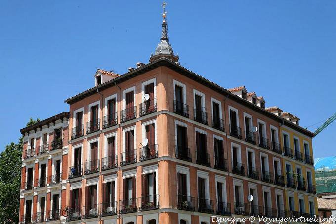 Plaza Puerto de Moros, Calle San Francisco, Madrid - Espanha