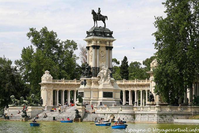 Madrid, Parque del Buen Retiro, Monumente Alfonso XII - Espanha