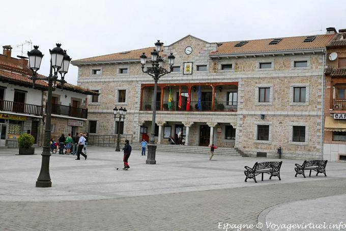 Manzanares el Real, Praça da Câmara Municipal - Espanha