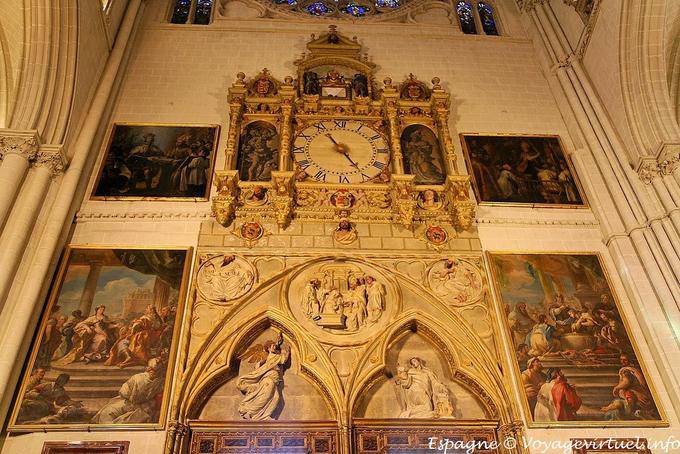 Catedral de Toledo, relógio e pinturas - Espanha