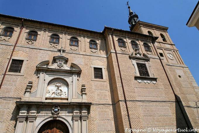 Toledo fachada convento - Espanha