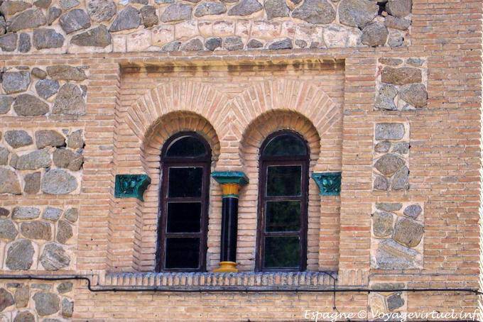 Toledo, janela mourisca - Espanha