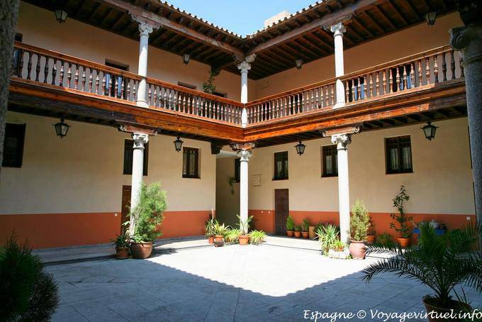Varanda dentro do pátio, Toledo - Espanha