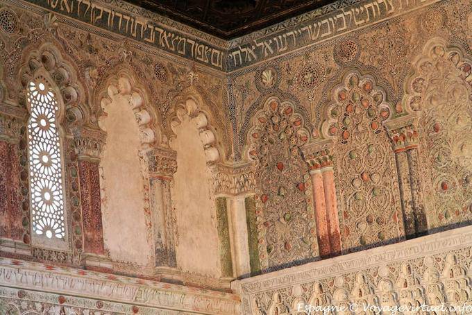Interior janelas, el Tránsito Sinagoga, Toledo - Espanha