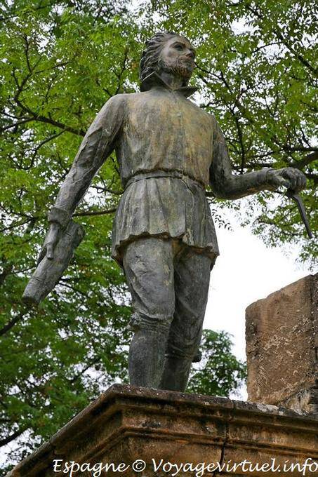 Úbeda, estátua de Andrés del Vandelvira - Espanha