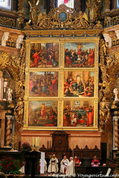Valencia, o retábulo da Catedral Presbitério - Espanha