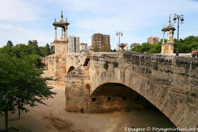 Valencia, Puente del Real - Espanha