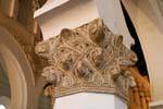 Finesse pilares decorativos, Sinagoga Santa Maria la Blanca, em Toledo, Espanha.