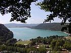 Lago Chalain campo, visto de cima, Jura, Franche-Comté, França.
