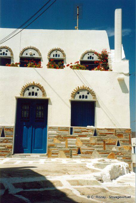 Tinos, típico da arquitetura local - Grécia