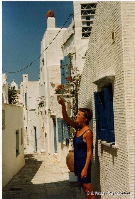 Alley em Chora, Anafi - Grécia