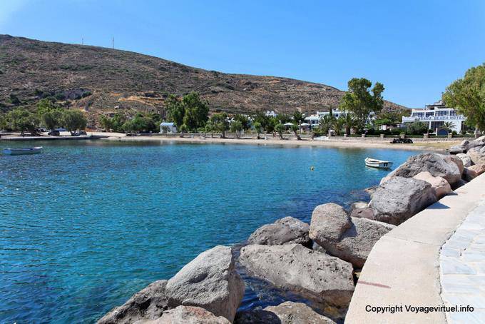 Milos, Adamas, praia Lagada - Grécia