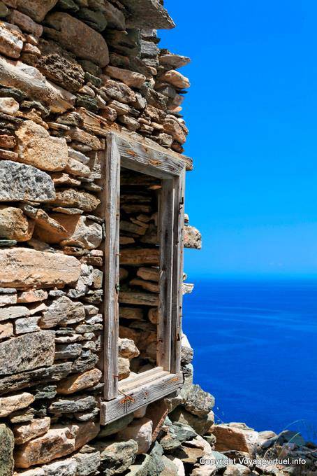 Sifnos, Kastro, janela mar - Grécia