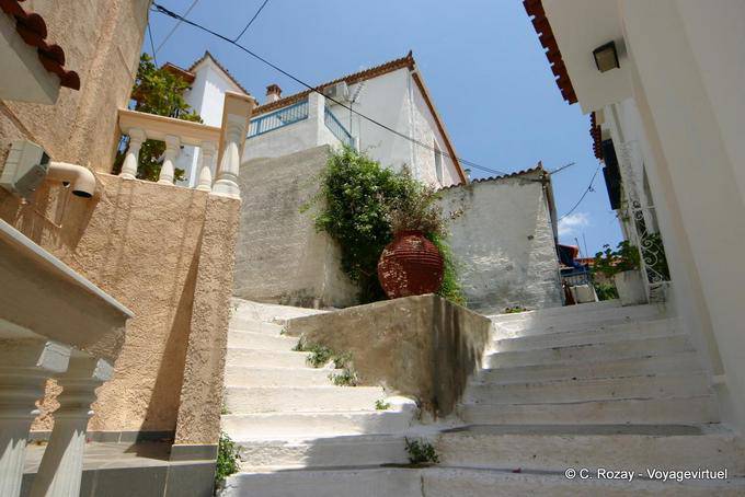 Escadaria dupla, Poros - Grécia