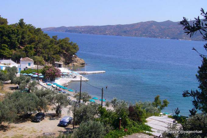 O alcance das microondas para Moni Zoodochou Pigis Kalavrias, Poros - Grécia