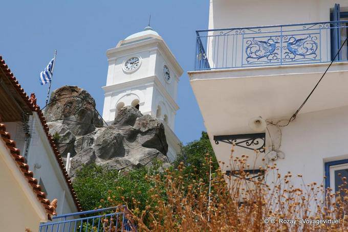 Piton da torre do relógio, Poros - Grécia