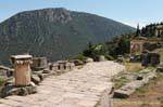 A Via Sacra, Delphi, Grécia.