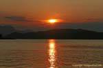 Pôr do sol, Poros, Grécia.