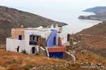 Serifos, casa Kalo Ambeli na baía, Grécia.