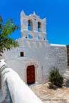Sifnos, igreja Kastro no centro da vila, Grécia.