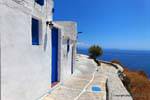 Sifnos, Kastro, caminhar sobre a falésia, Grécia.