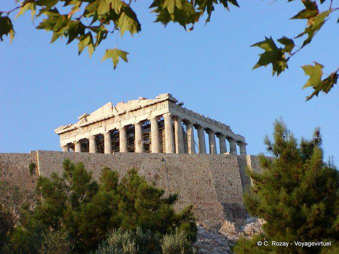 Atenas, o Parthenon e as paredes da Acrópole - Grécia