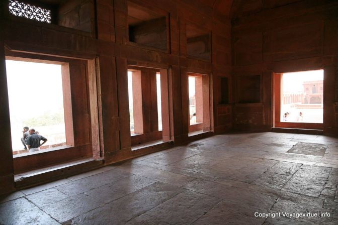 Fatehpur Sikri Ankh Michauli - India