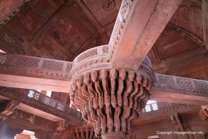 Fatehpur Sikri Diwan I Khas - India