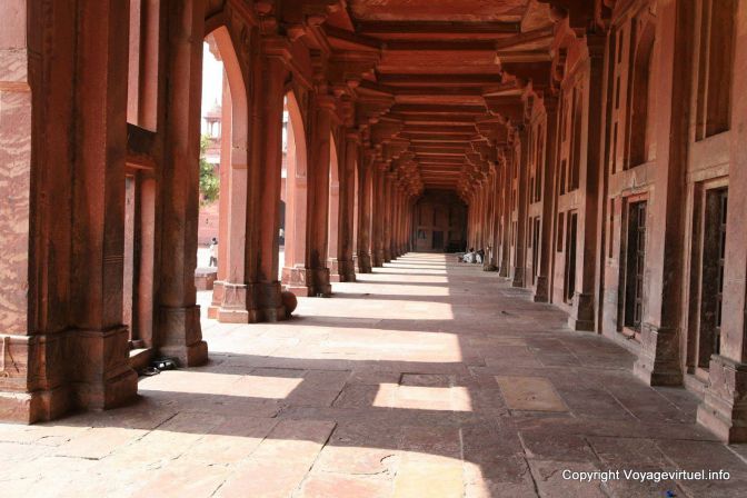 Fatehpur Sikri Jama Masjid - India