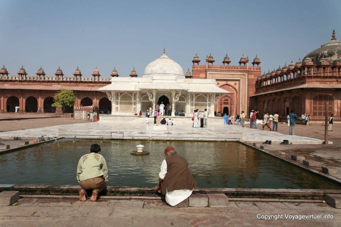 Fatehpur Sikri Jama Masjid Salim Chisti Tomb - India