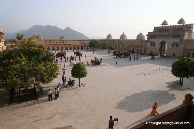 Jaipur Amber Palace - India