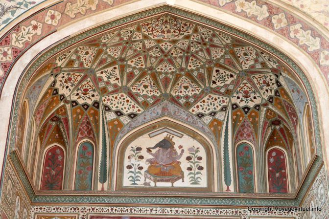 Jaipur Amber Palace Ganesh Pol - India