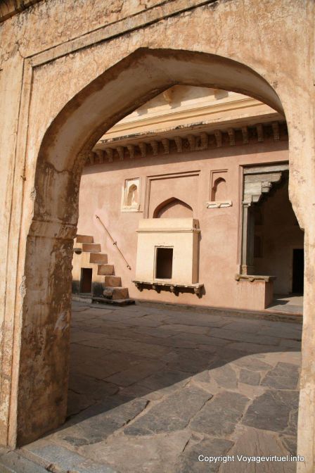 Jaipur Amber Palace Man Singh Palace Gynecee - India