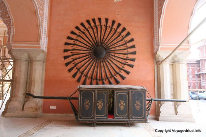Jaipur City Palace Diwan I Khas - India