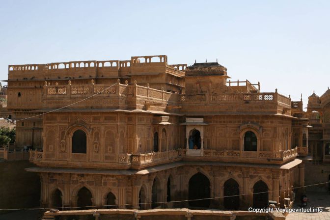 Jaisalmer Badal Palace - India