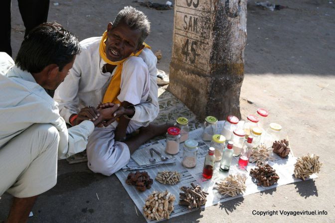Jaisalmer Medecine Ayurvedique De Rue - India