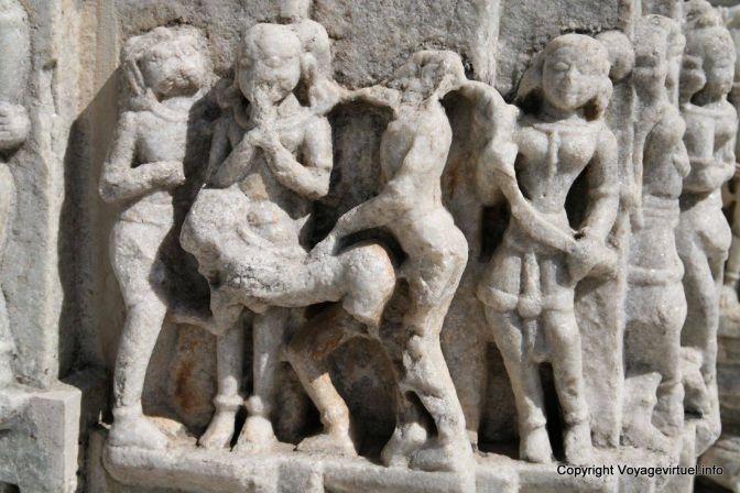 Ranakpur Suparshvanath Temple Des Prostituees - India