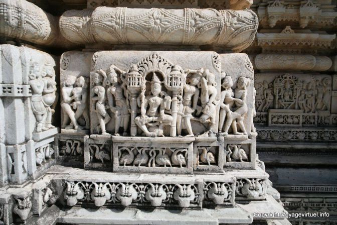 Ranakpur Suparshvanath Temple Des Prostituees - India