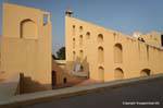 Jaipur jantar mantar observatoire grand samrat yantra.